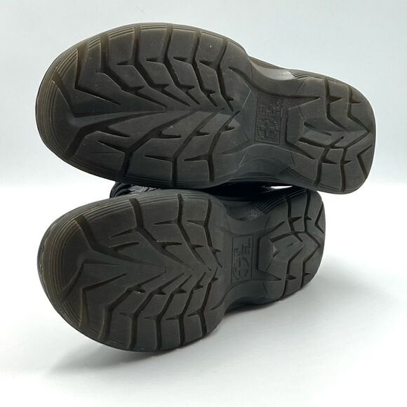 Dr. Martens Sirota Leather Chukka Boots - Picture 9 of 11